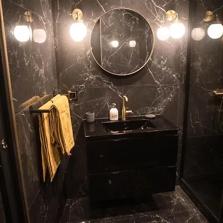 Superbe Avec Jacuzzi... Apartman *